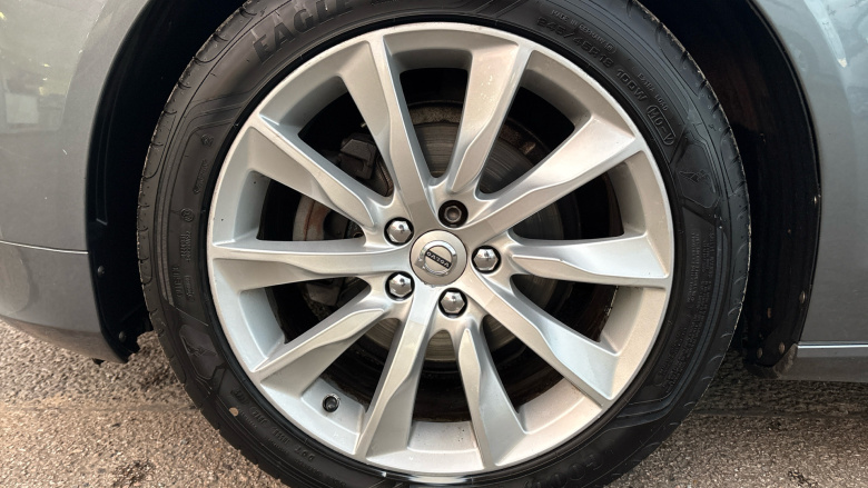 Volvo V90 2.0 T4 Momentum Plus 5dr Geartronic Petrol Estate